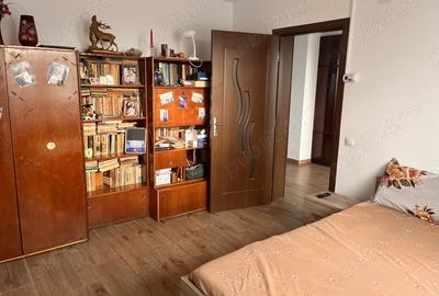 Casa de vanzare 70 mp utili + nivel inferior luminos amenajabil, cu intrare separata, teren 500 - 8