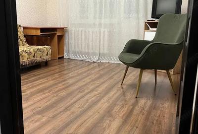 Garsonieră decomandată în Vitan