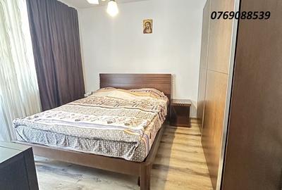 Apartament cu 3 camere decomandat în Drumul Taberei