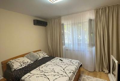 Apartament cu 3 camere decomandat în Craiovița Nouă - 6