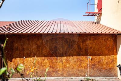 Apartament 2 camere , renovat, mobilat- utilat,  zona centrala - 17