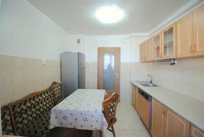 De vanzare apartament cu 3 camere- zona Circumvalatiunii-comision 0 - 10