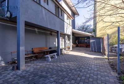 Casă cu 31 camere cu Canalizare în Central - 19