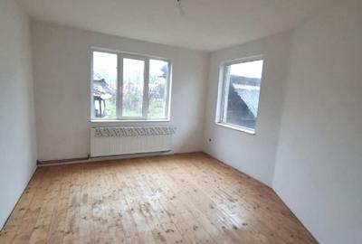 De Vânzare P+M +565mp la 4 minute de centrul Râmnicului - 9