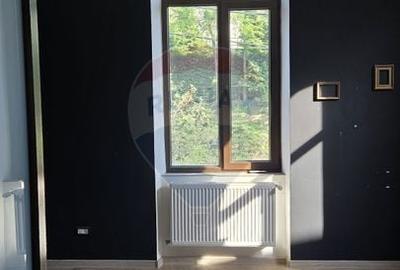 Casă individuală cu 15 camere cu Teren 520 Mp în Mitropolie - 15