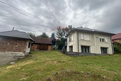 De vanzare casa din caramida cu teren - zona Pensiunea Secret Garden - 42