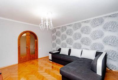 Inchiriez Apartament 3 camere Baciu - 1