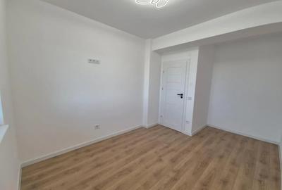 Apartament cu 3 camere decomandat în Periferie - 9