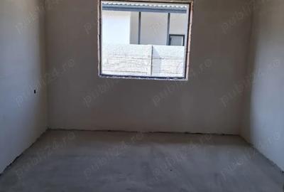 Casa de vanzare construc?ie 2024 pe teren de 500 mp.3 dormitoare 2 bai living incalzire pardoseala t - 5