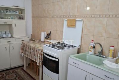 Apartament de vanzare, 2 camere, zona Pacurari - Petrom, Ias - 3