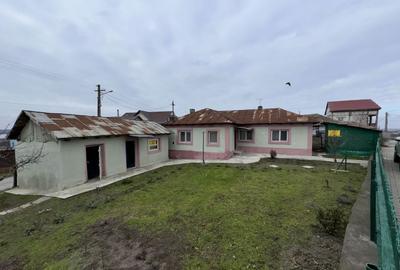 Casă individuală cu 3 camere cu Canalizare în Hârșova - 25