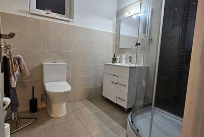 Casă cu 4 camere cu Teren 150 Mp în Florești - 2