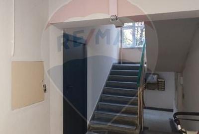 De inchiriat apartament 3 camere tip C Splaiul Crisanei etaj 1 De inchiriat apartament 3 camere tip C Splaiul Crisanei etaj 1 - 20