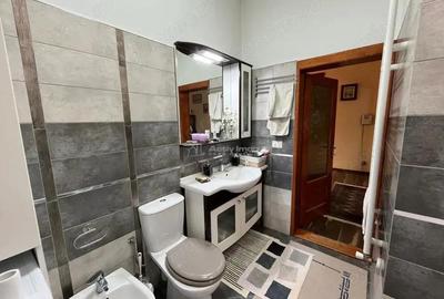 Lugoj, Casa 6 Cam., Teren 511 Mp., Str. Oituz. nr.1 - 4