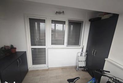 Apartament cu 3 camere decomandat, mobilat în Decebal - 2