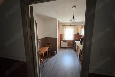 Apartament cu 4 camere decomandat în Micro 15 - 9