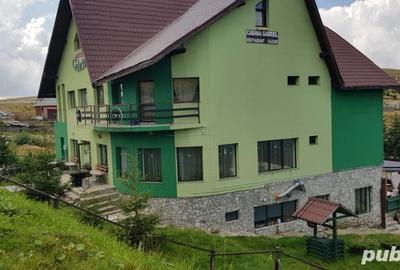 Spațiu comercial, de 900 mp, în Rânca