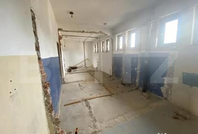 Spațiu comercial, de 488 mp, în Jibou - 10