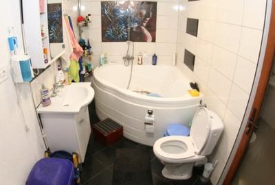 Casa cu gradina in zona foarte linistita si usor accesibila - 8