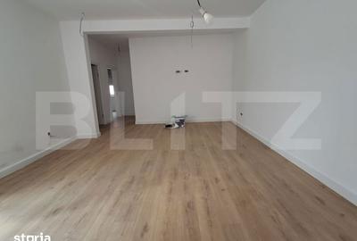 Casă cu 3 camere cu Teren 200 Mp în Central - 2