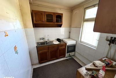 Apartament cu 3 camere decomandat în Someșeni