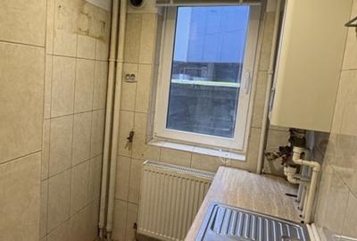 Garsonieră decomandată, mobilată în P-ța Victoriei - 6