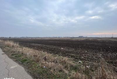 Teren de 550 mp, în Central - 2