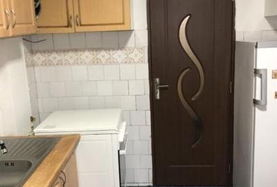 Decomandat cu 2 bai in bloc reabilitat, mobilat si utilat - 6