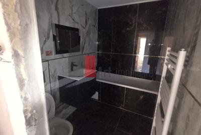 Berceni, Spiru Haret, vanzare apartament decomandat 3 camere