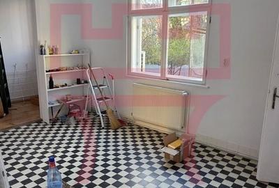 Apartament cu 5 camere semidecomandat în Ultracentral - 12