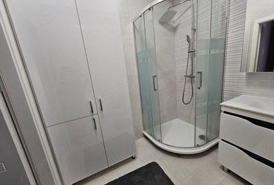 Garsonieră decomandată în Tractorul - 4