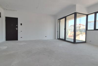 Apartament cu 3 camere semidecomandat în P-ța Alba Iulia - 6