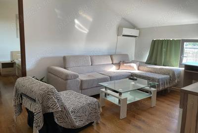 Inchiriez apartament 3 camere, zona Tipografilor - Take Ionescu, mansarda - 1