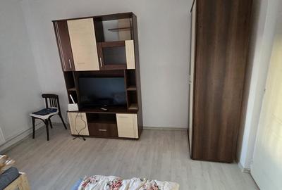 Casă cu 3 camere cu Teren 150 Mp în Central - 5