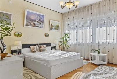 Apartament cu 4 camere decomandat în Central - 5