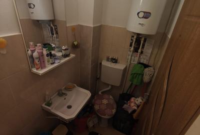 Garsonieră decomandată, mobilată în CET - 6