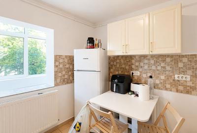 Apartament cu 3 camere decomandat, mobilat în Lunei - 5
