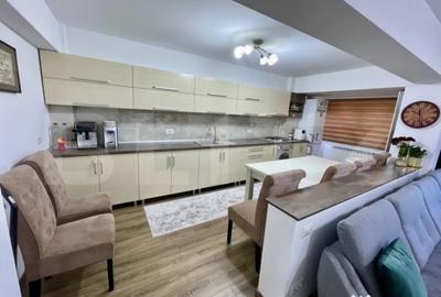 Apartament cu 3 camere semidecomandat, mobilat în Burdujeni - 4