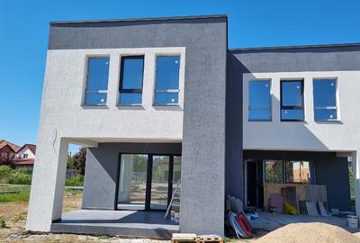 Duplex cu 4 camere cu Canalizare în Săcălaz - 2