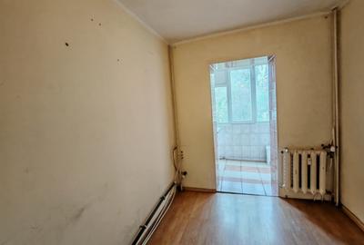 Apartament doua camere Micro 17 etaj 1 - 4
