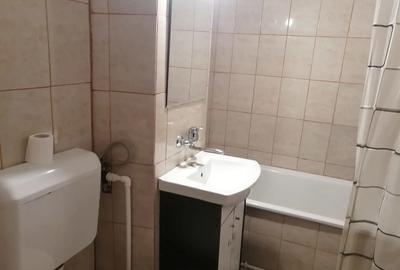 Proprietar,ofer spre inchiriere ap2 camere decomandate et3 zona Nord mobilat si utilat complet . - 1