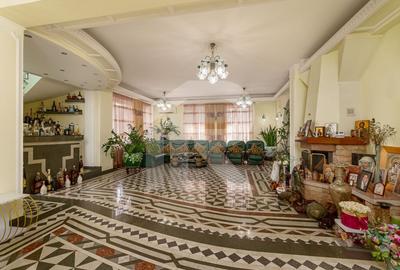 Casa cu teren de 3000 mp - ponton la lac - piscina si casa de oaspeti - 26