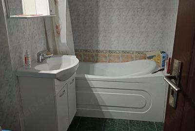 Apartament cu 3 camere decomandat în Soarelui - 5