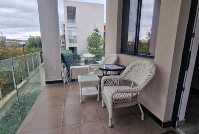 Mamaia Sat - Garsoniera mobilata-utilata,  etaj 1, bloc stradal la Blvd Mamaia - 8