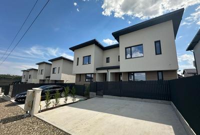 Casa tip duplex, 4 Camere - Valea Lupului / Rediu - 2