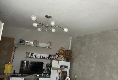 Apartament cu 4 camere decomandat în Craiovița Nouă - 7