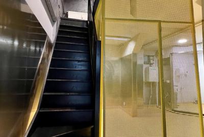 Spațiu comercial, de 99 mp, în Decebal - 4