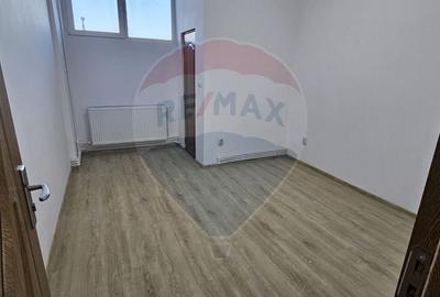 Spațiu de birouri, ULTRACENTRAL, str. Mihai Viteazu, 14mp - 2