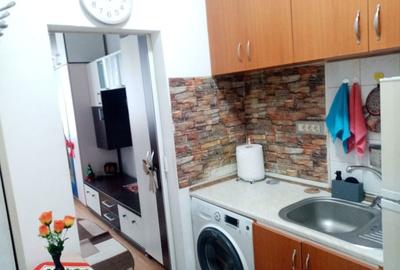 Garsonieră decomandată în Far - 5