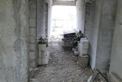 Casă cu 6 camere în Valu lui Traian - 9